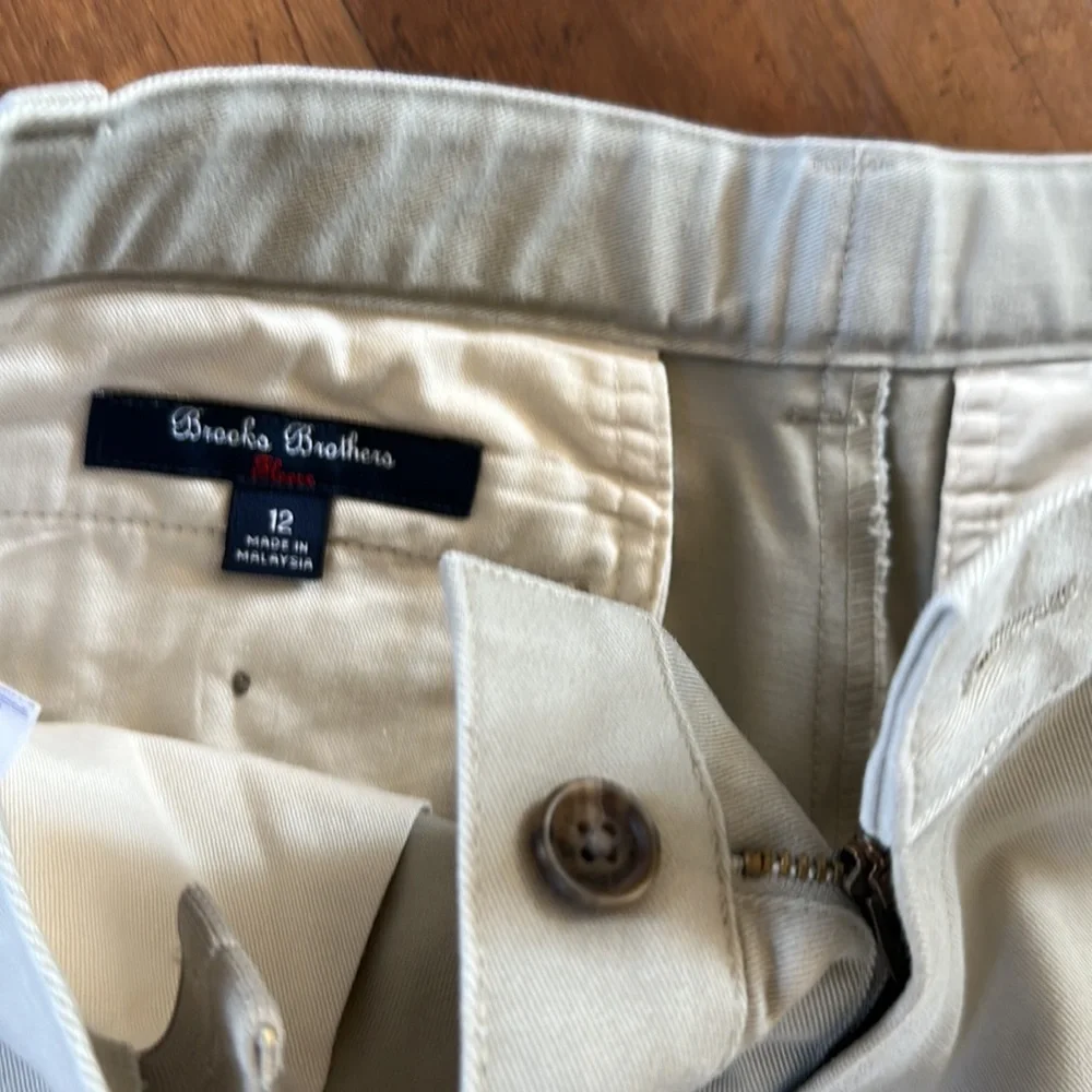 Brooks Brothers Khaki shorts - pair - size 12 - NWOT - Picture 4 of 9